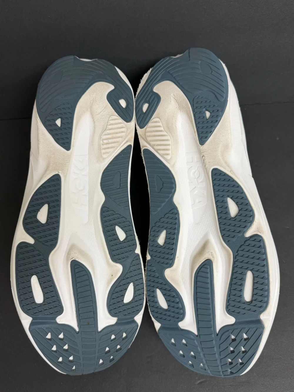 Hoka One One Skyflow Shoes Mens 13 2E Wide Varsity Navy Running BARELY WORN